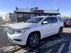 2017 GMC Acadia Denali 6 Passenger